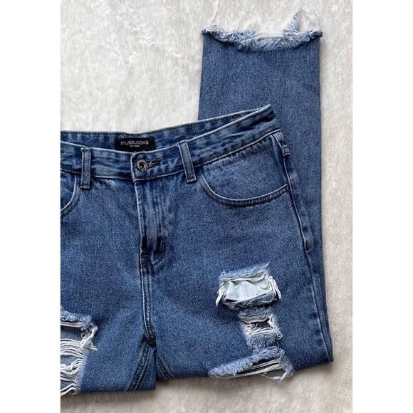 MUSELOOKS High Rise Distressed Raw Hem Cropped Jeans, Size Small - Picture 6 of 14